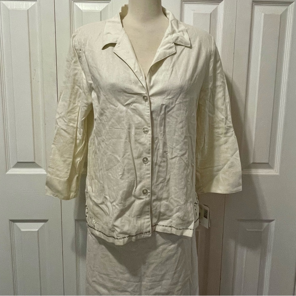 NWT Sag Harbor Embroidered, Beaded Linen Jacket with abalone Buttons Size 18